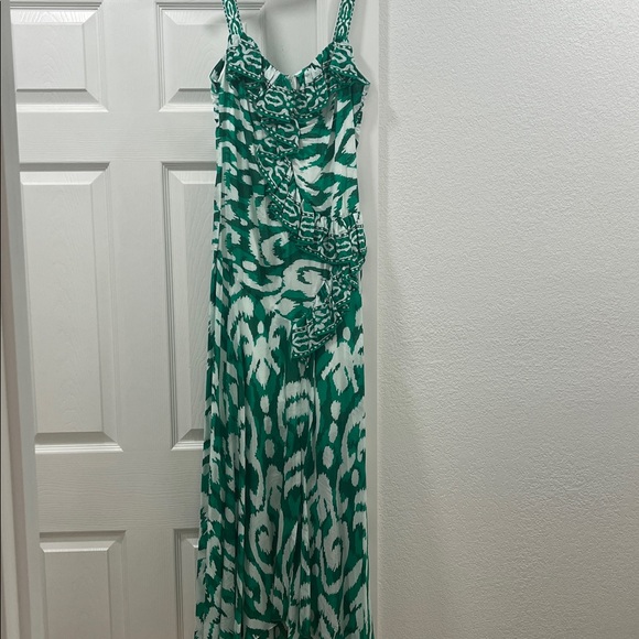 Alex Marie Lima Ruffle Elegant Green Ikat Patterned Maxi Dress Size 4 - Picture 2 of 8